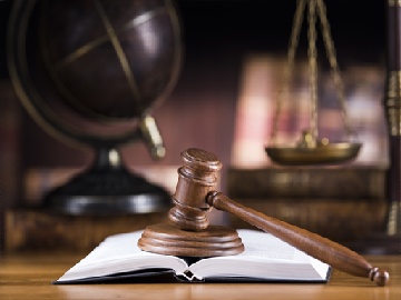 房子延期交付，多久可以要求开发商赔偿违约金？专业解析帮你维权